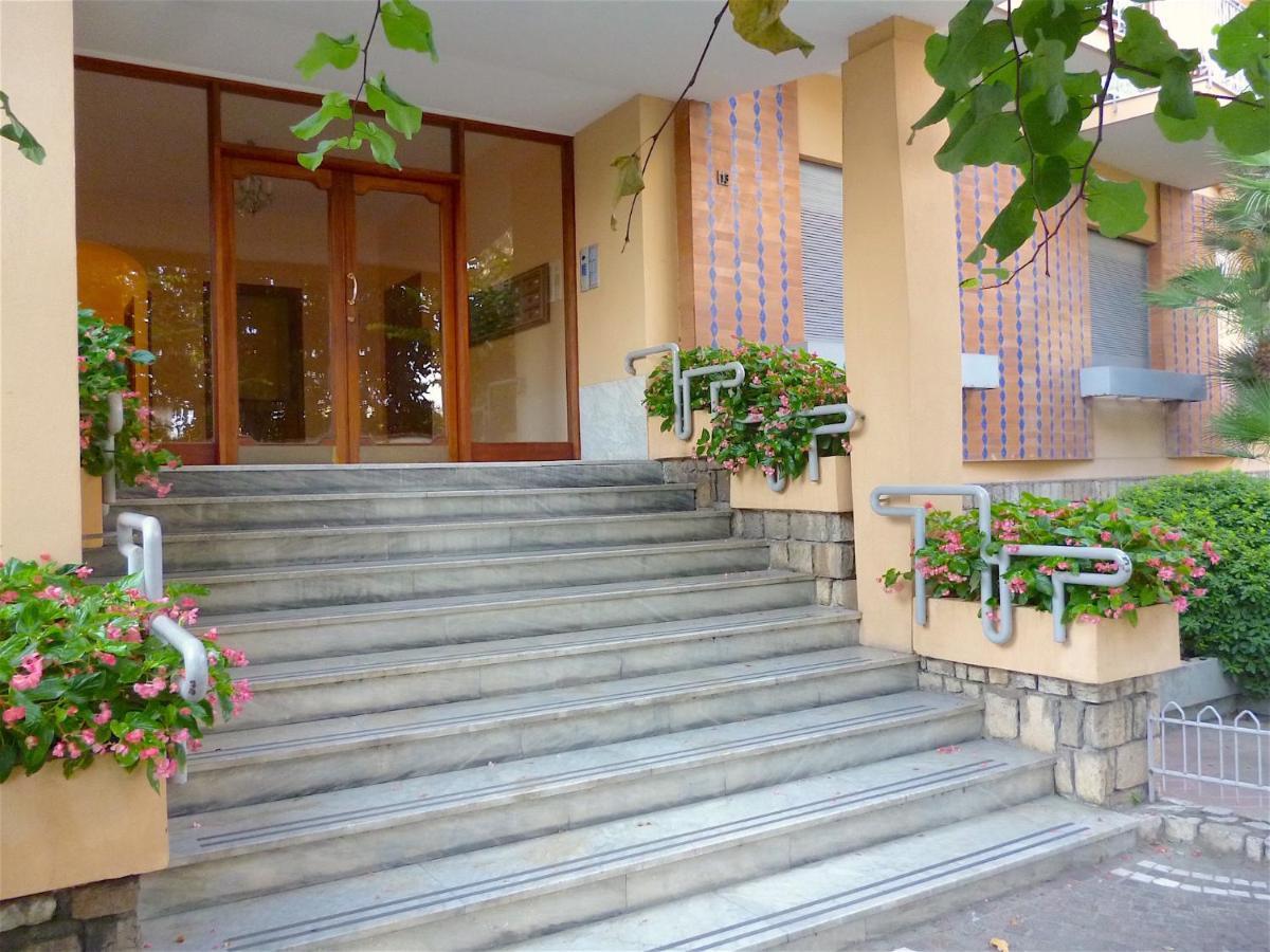 Angelina Suite B&B - Sorrento Centro Eksteriør billede